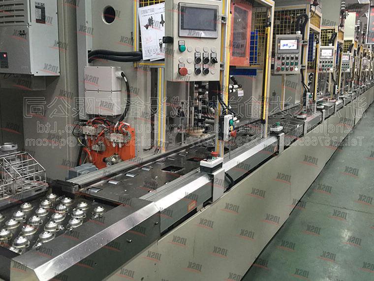 Automobile transmission assembly line