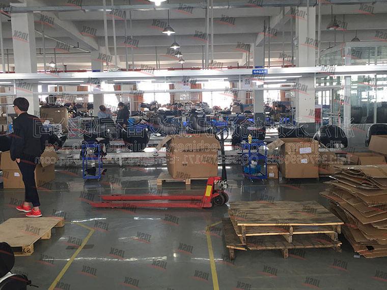 Commercial vehicle seat assembly line